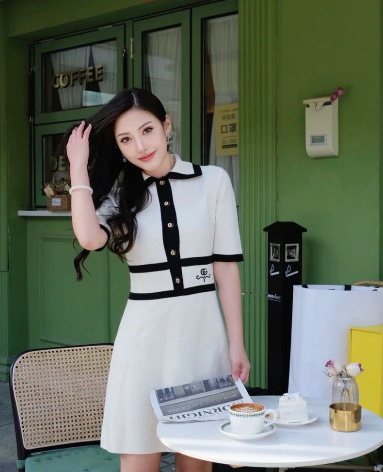 Gucci gucci short sleeve dress in cream color-dmc Size US S / EU 44-46 / 1 - 9 Thumbnail