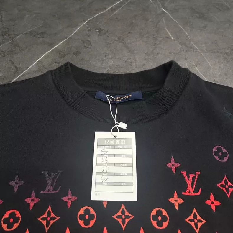 Louis Vuitton louis vuitton colorful logo pullover sweatshirt-dmc Size US S / EU 44-46 / 1 - 3 Thumbnail