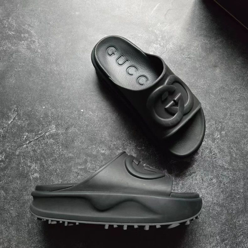 Gucci gucci interlocking black slide sandals-dmc Size US 6 / EU 39 - 3 Thumbnail