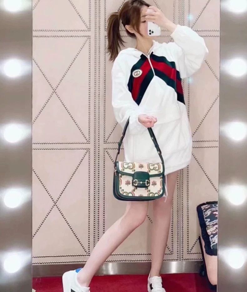 Gucci Gucci White Hooded Sweatshirt Dress XXS-dmc Size US XXS / EU 40 - 9 Thumbnail