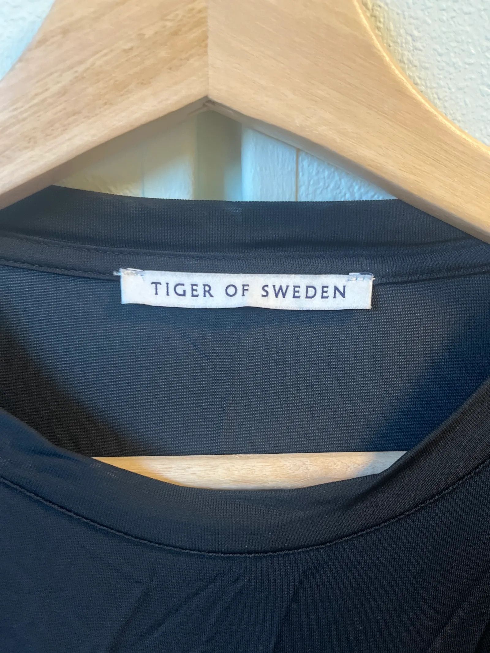 Tiger of Sweden Tiger of Sweden Bodysuit Size M / US 6-8 / IT 42-44 - 2 Thumbnail