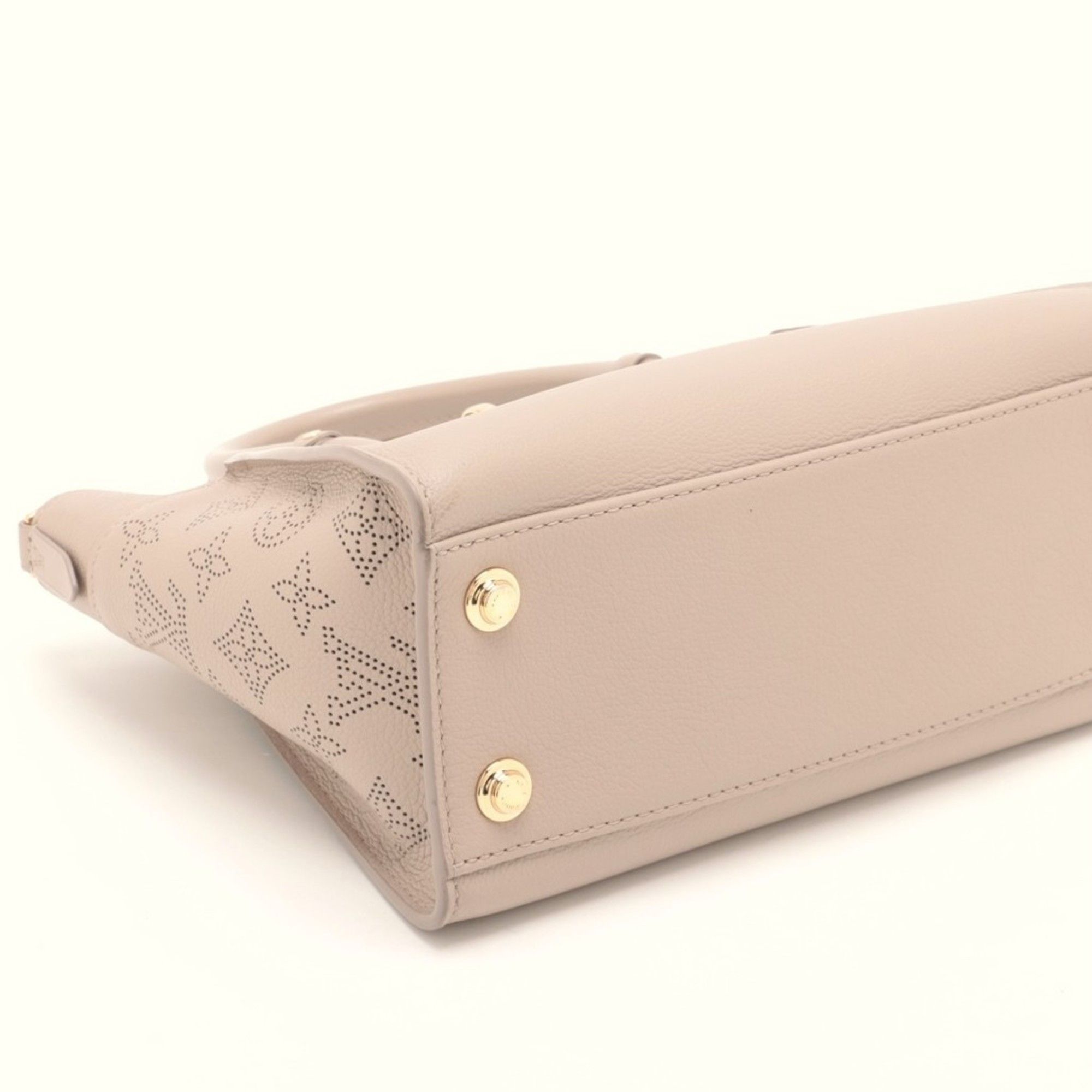 Louis Vuitton Louis Vuitton On my Side handbag Size ONE SIZE - 4 Thumbnail