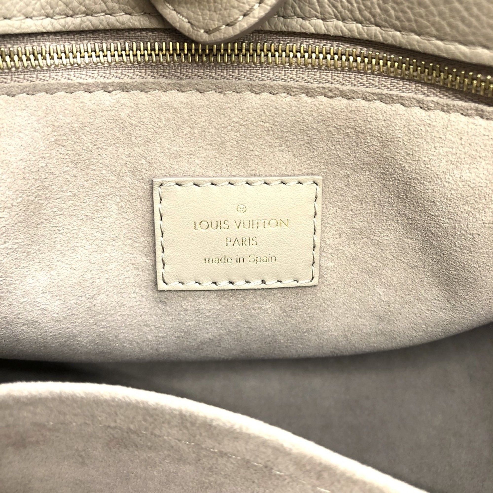 Louis Vuitton Louis Vuitton On my Side handbag Size ONE SIZE - 8 Thumbnail