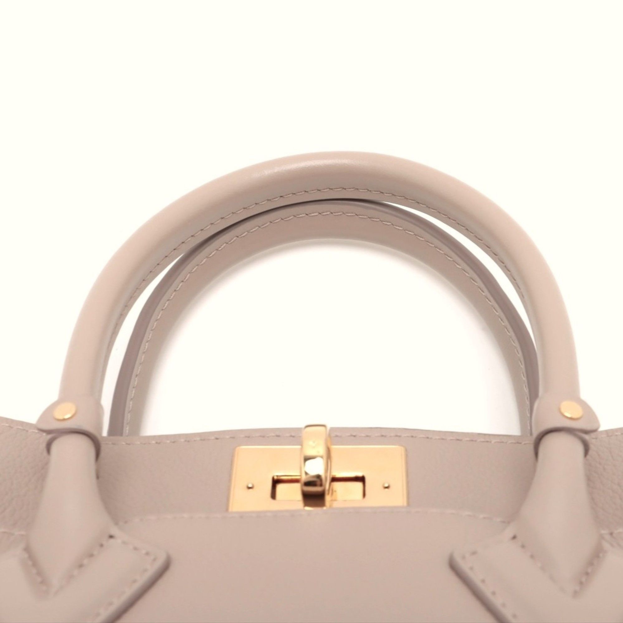 Louis Vuitton Louis Vuitton On my Side handbag Size ONE SIZE - 3 Thumbnail
