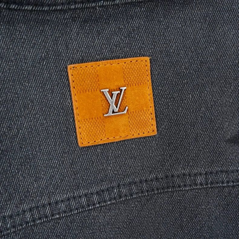 Louis Vuitton louis vuitton monogram black denim jacket-dmc Size US L / EU 52-54 / 3 - 5 Thumbnail