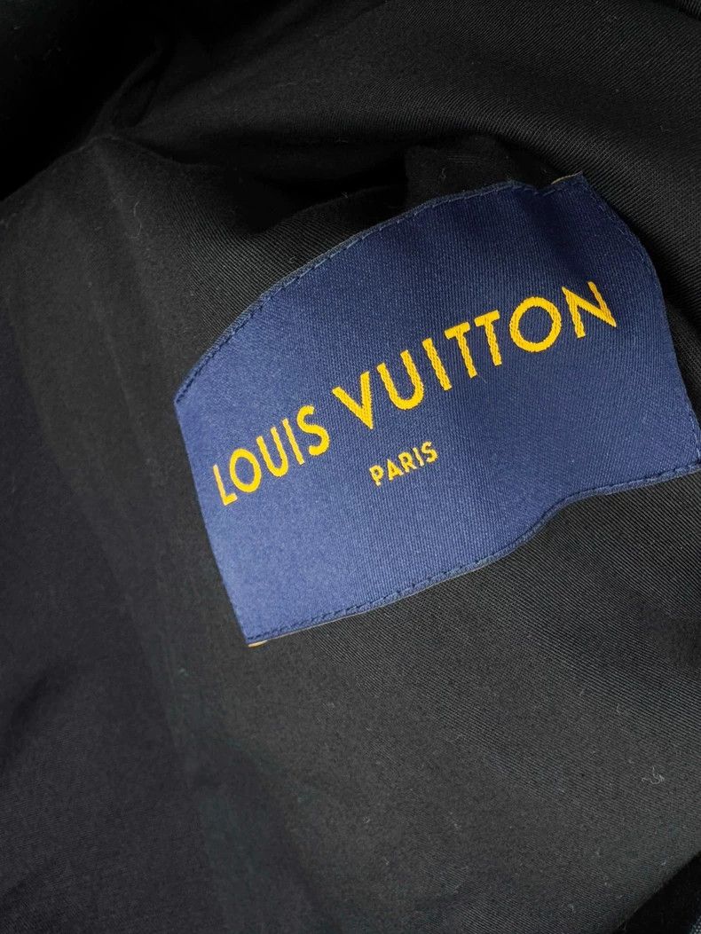 Louis Vuitton louis vuitton denim jacket with tags, size 44-dmc Size US L / EU 52-54 / 3 - 4 Thumbnail