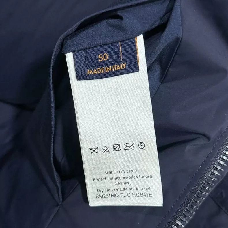 Louis Vuitton louis vuitton blue logo puffer jacket-dmc Size US XXL / EU 58 / 5 - 8 Thumbnail