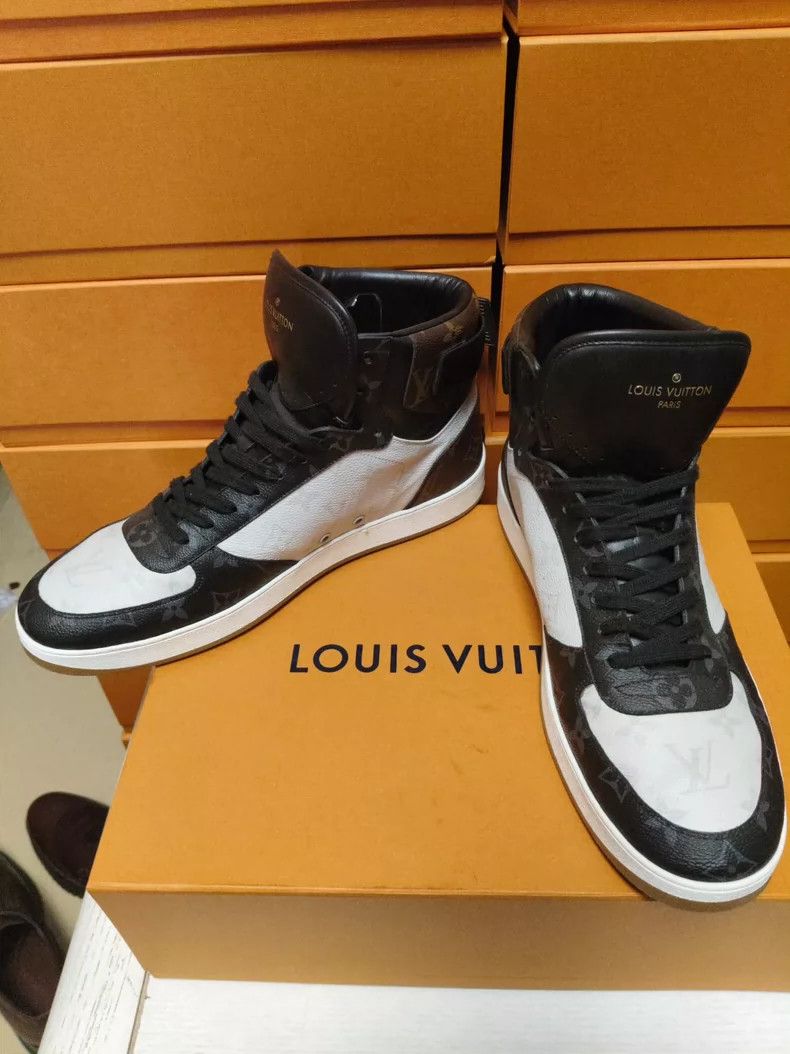 Louis Vuitton louis vuitton multicolor high-top sneakers-dmc Size US 9.5 / EU 42-43 - 3 Thumbnail