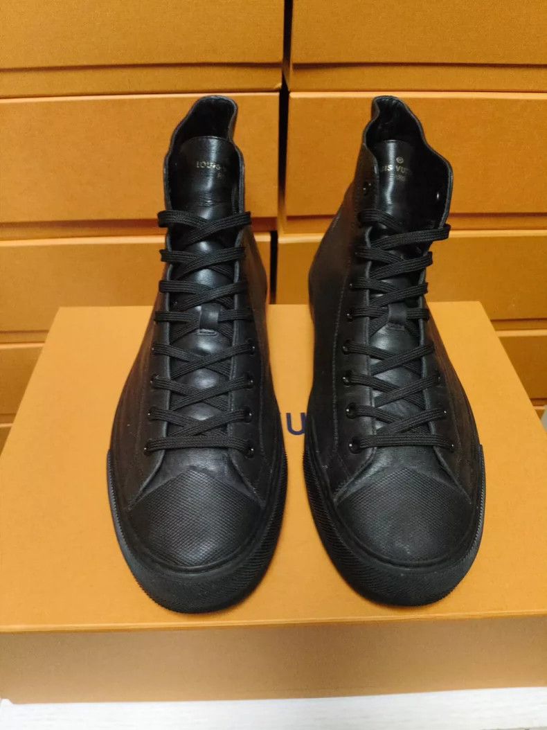 Louis Vuitton louis vuitton embroidered high-top sneakers-dmc Size US 9 / EU 42 - 2 Thumbnail