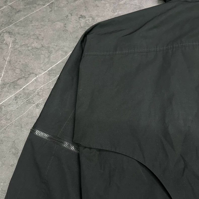 Louis Vuitton louis vuitton functional zip-up jacket-dmc Size US L / EU 52-54 / 3 - 5 Thumbnail