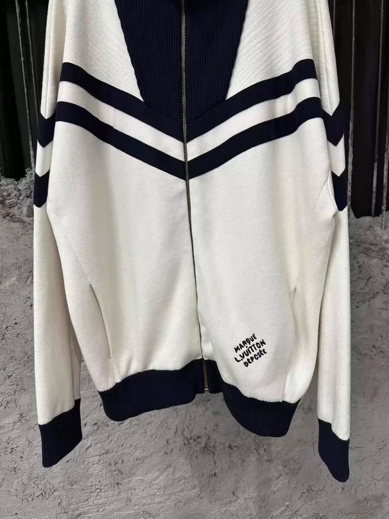 Louis Vuitton louis vuitton black and white zip jacket-dmc Size US L / EU 52-54 / 3 - 4 Thumbnail