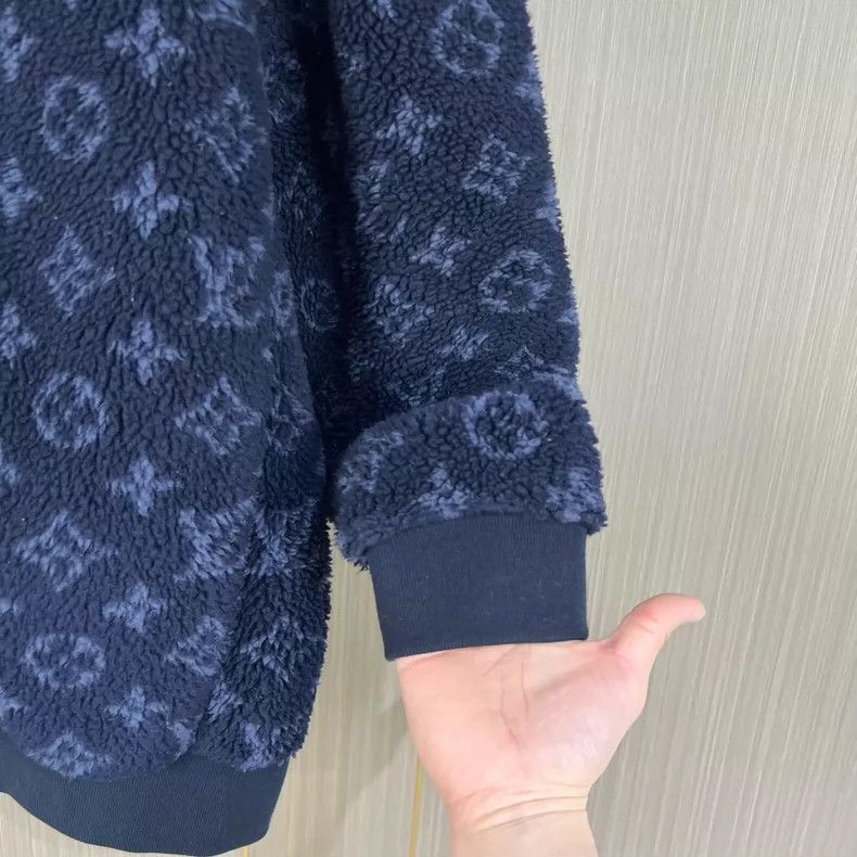 Louis Vuitton louis vuitton navy blue teddy jacket-dmc Size US M / EU 48-50 / 2 - 5 Thumbnail