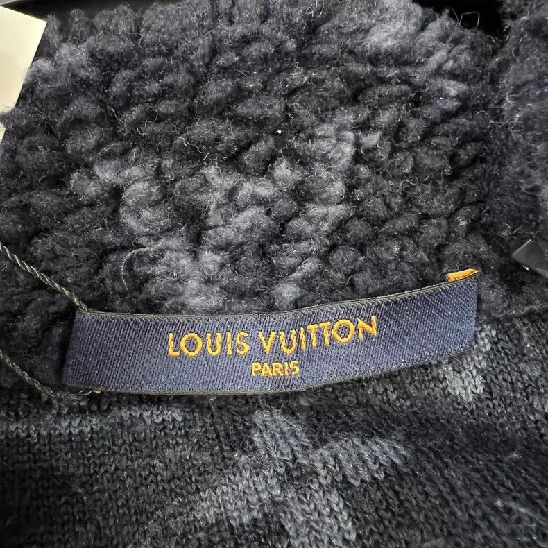 Louis Vuitton louis vuitton navy blue teddy jacket-dmc Size US M / EU 48-50 / 2 - 4 Thumbnail