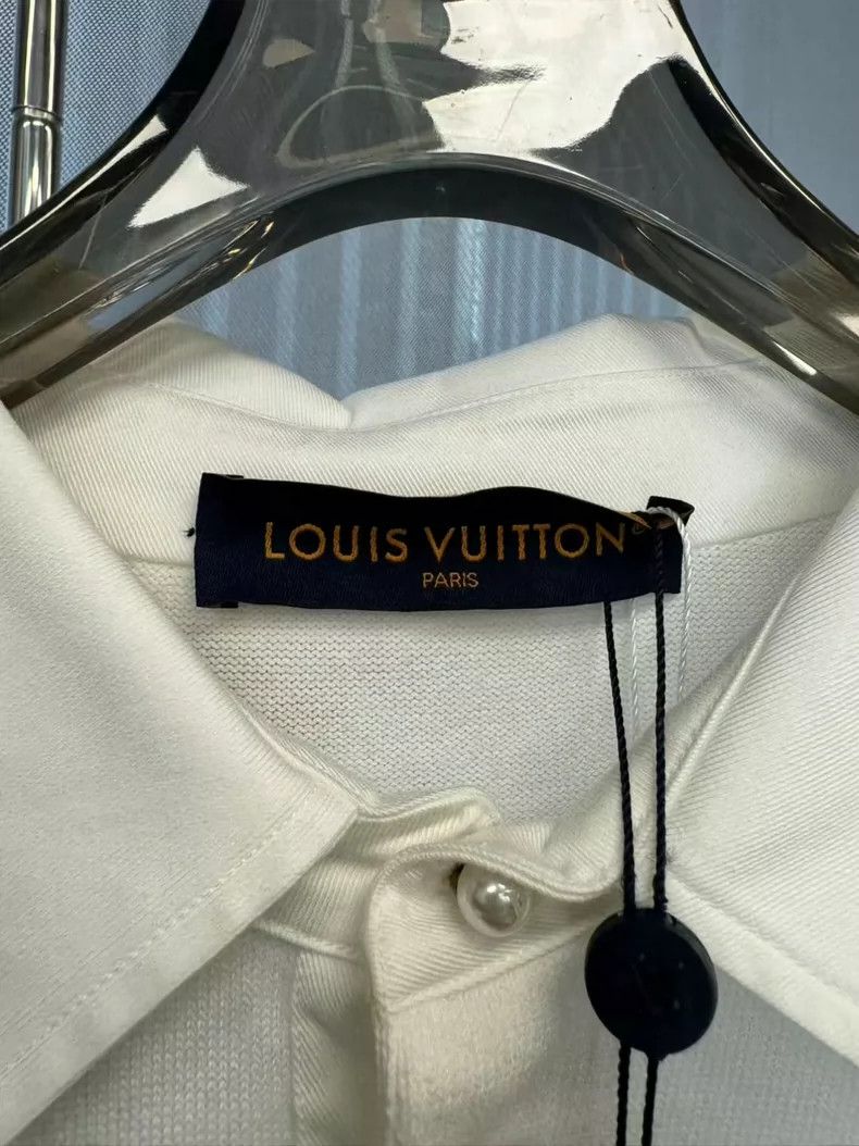 Louis Vuitton Louis Vuitton White Short Sleeve Polo Shirt-dmc Size US L / EU 52-54 / 3 - 2 Thumbnail