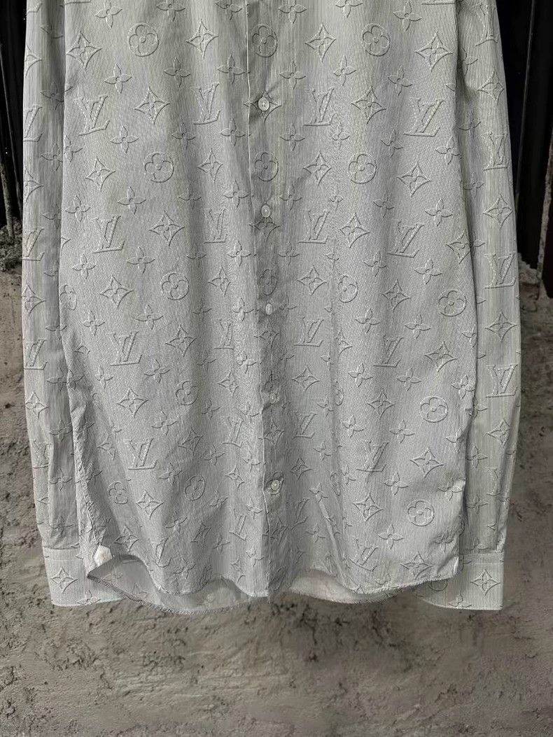 Louis Vuitton louis vuitton patterned long sleeve shirt-dmc Size US M / EU 48-50 / 2 - 4 Thumbnail