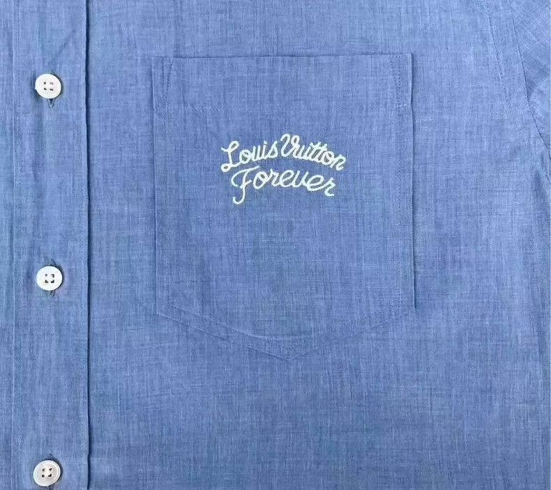 Louis Vuitton louis vuitton blue embroidered logo shirt jacket-dmc Size US M / EU 48-50 / 2 - 5 Thumbnail