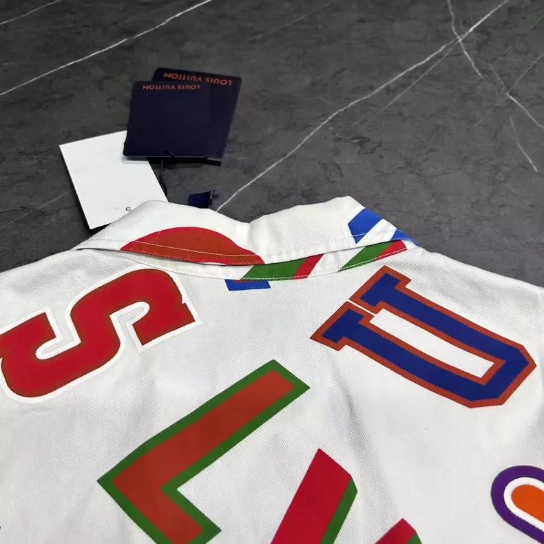 Louis Vuitton louis vuitton nba logo short sleeve shirt-dmc Size US L / EU 52-54 / 3 - 5 Thumbnail