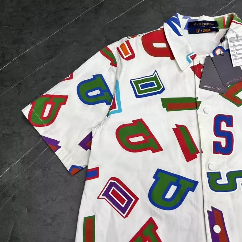 Louis Vuitton louis vuitton nba logo short sleeve shirt-dmc Size US L / EU 52-54 / 3 - 4 Thumbnail