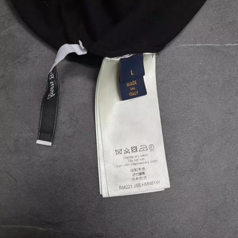 louis vuitton black logo knit short sleeve shirt-dmc