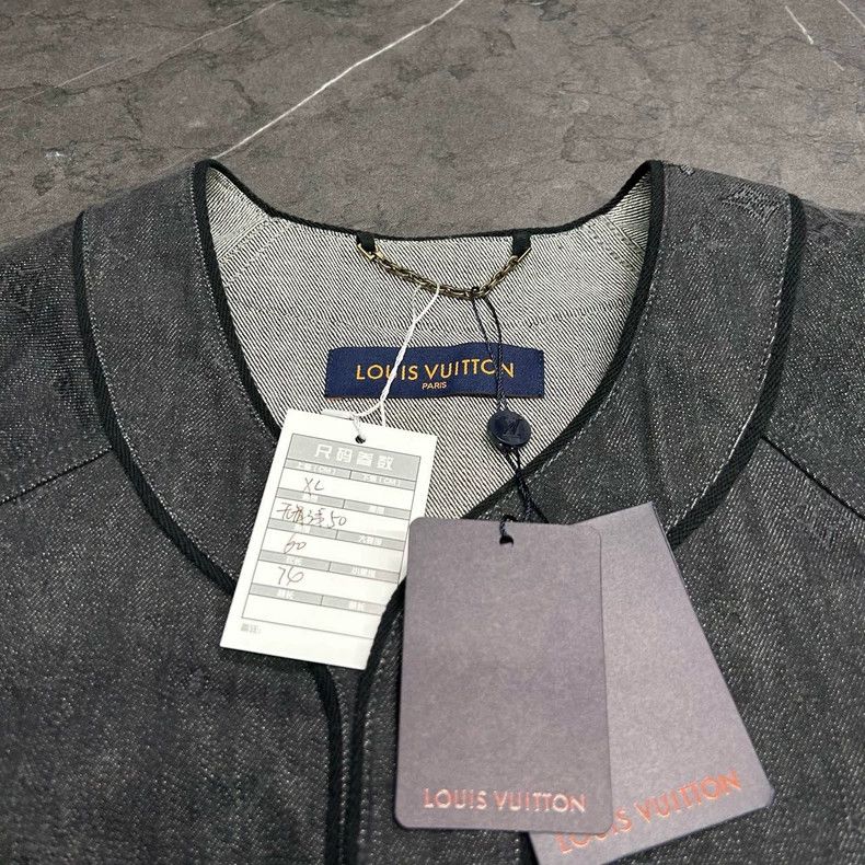 Louis Vuitton louis vuitton denim short sleeve cardigan-dmc Size US XL / EU 56 / 4 - 3 Thumbnail