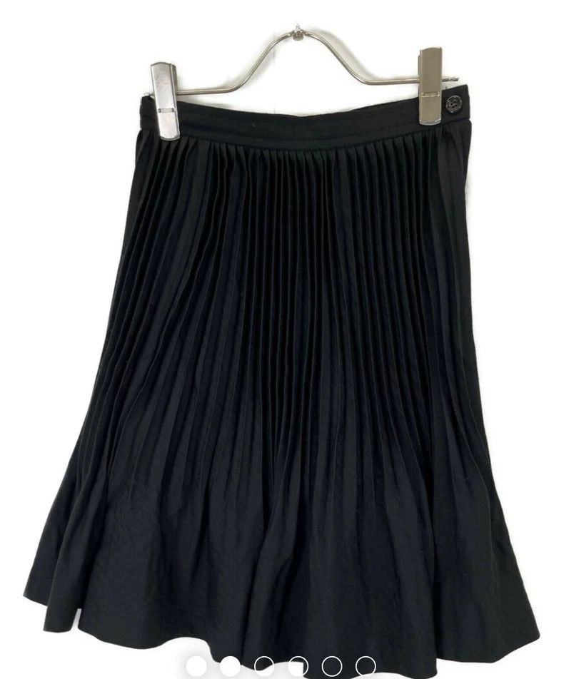 Comme des Garcons black pleated skirt by comme des garçons-dmc Size US 26 / EU 42 - 2 Thumbnail
