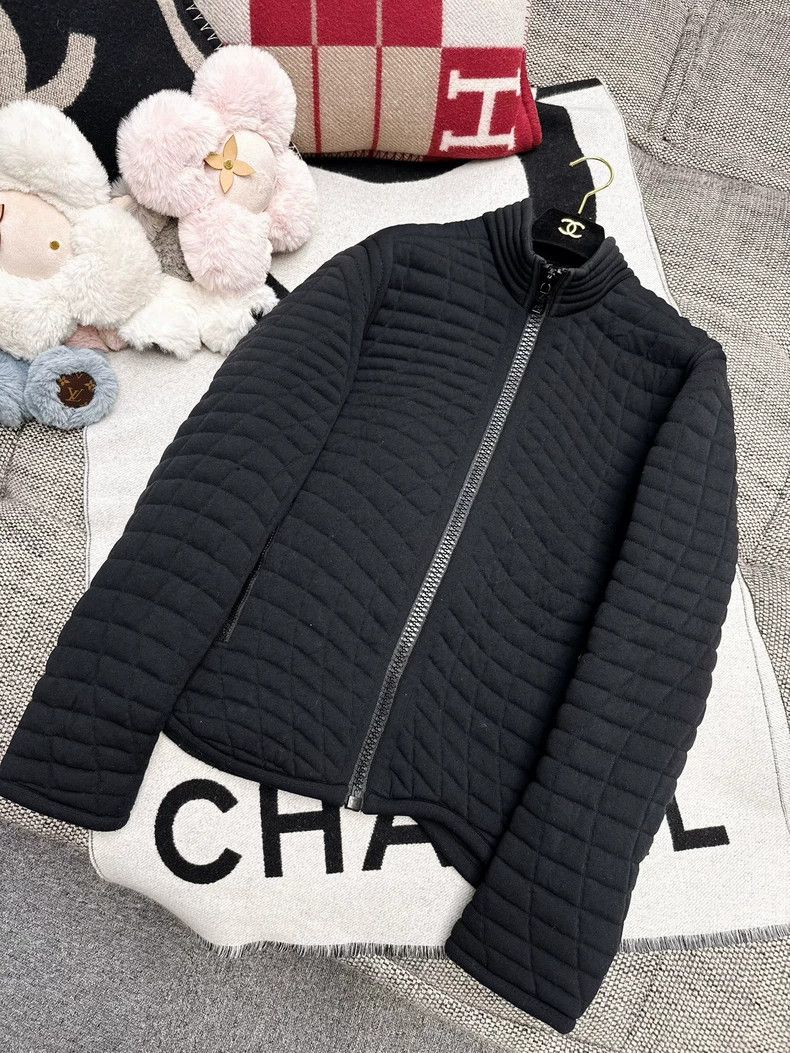 Louis Vuitton black quilted leather jacket by louis vuitton-dmc Size US XL / EU 56 / 4 - 6 Thumbnail