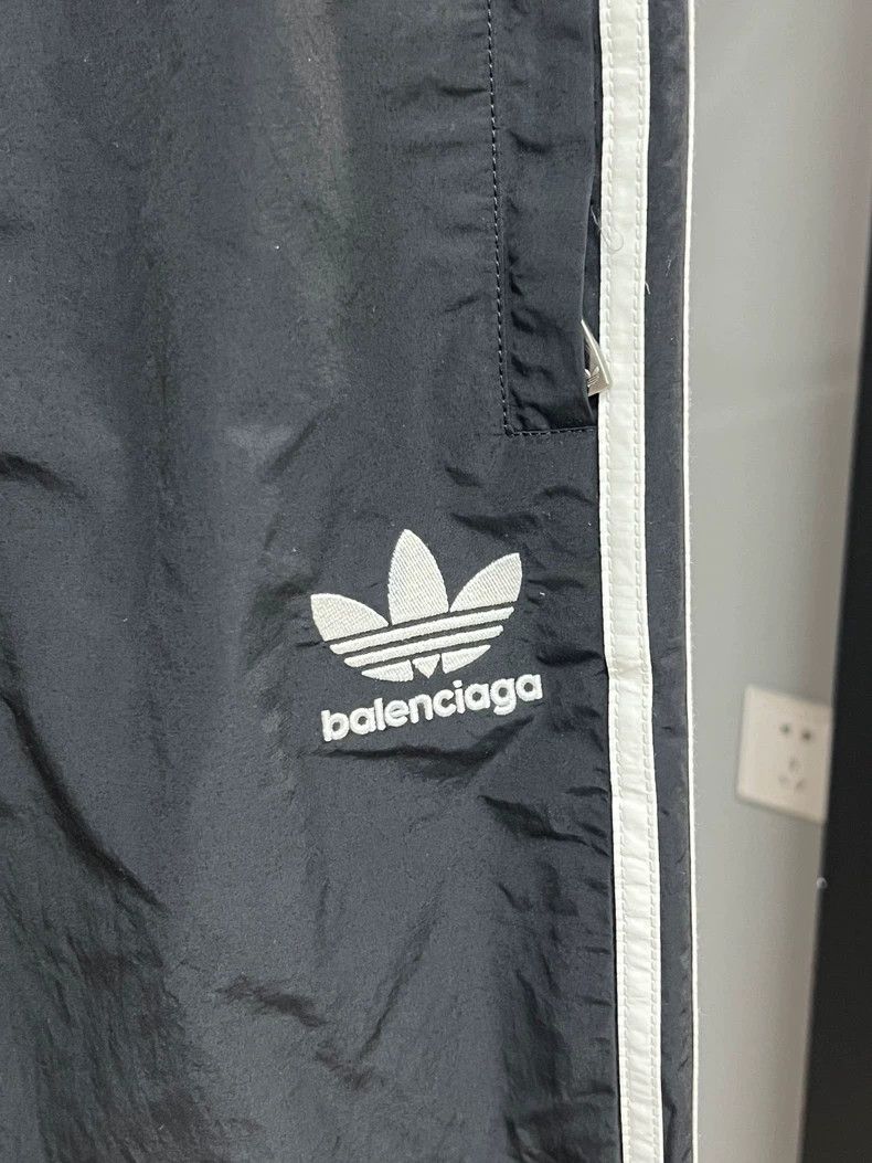 Balenciaga balenciaga x adidas black nylon joggers-dmc Size US 34 / EU 50 - 3 Thumbnail