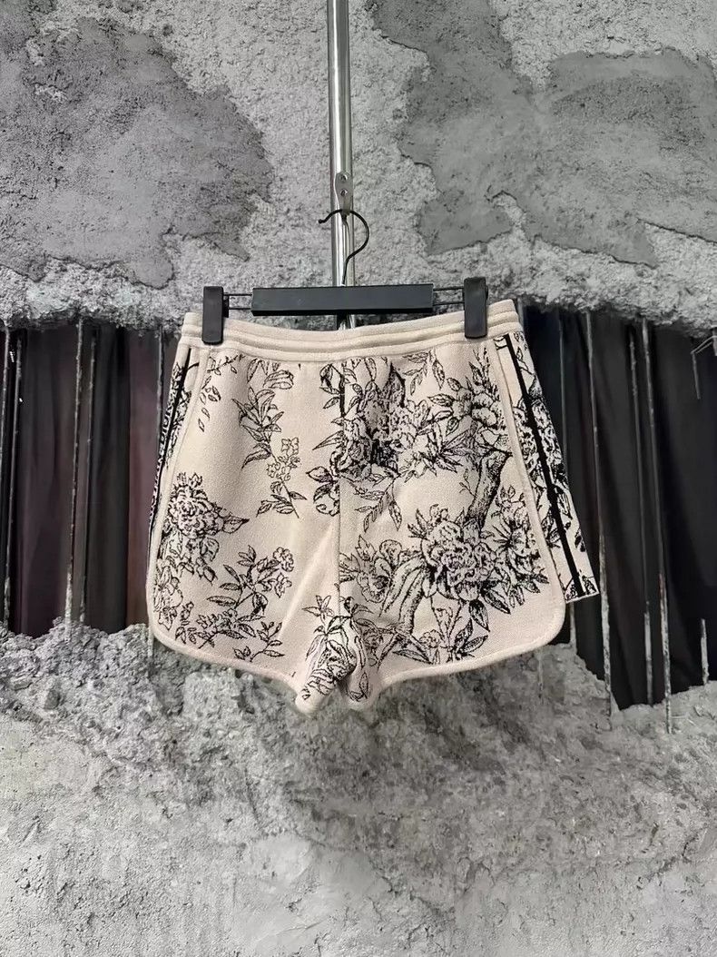 Dior dior floral cashmere shorts for summer-dmc Size US 34 / EU 50 - 2 Thumbnail