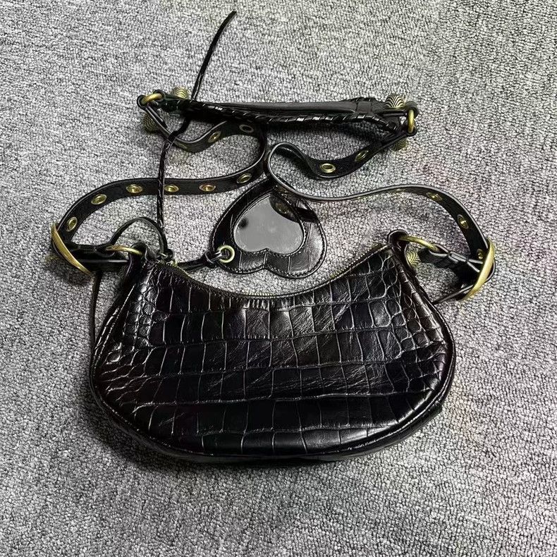 Balenciaga balenciaga black gold rivet motorcycle bag-dmc Size ONE SIZE - 2 Thumbnail