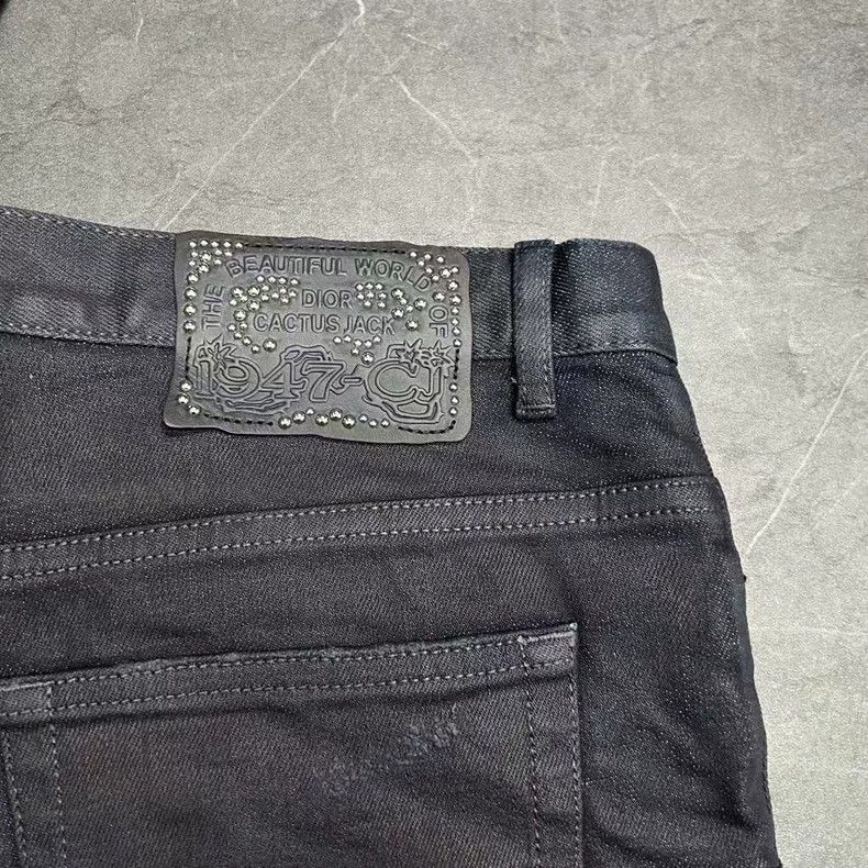 Dior dior travis scott embroidered logo jeans-dmc Size US 30 / EU 46 - 8 Thumbnail