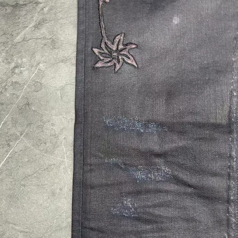 Dior dior travis scott embroidered logo jeans-dmc Size US 30 / EU 46 - 3 Thumbnail