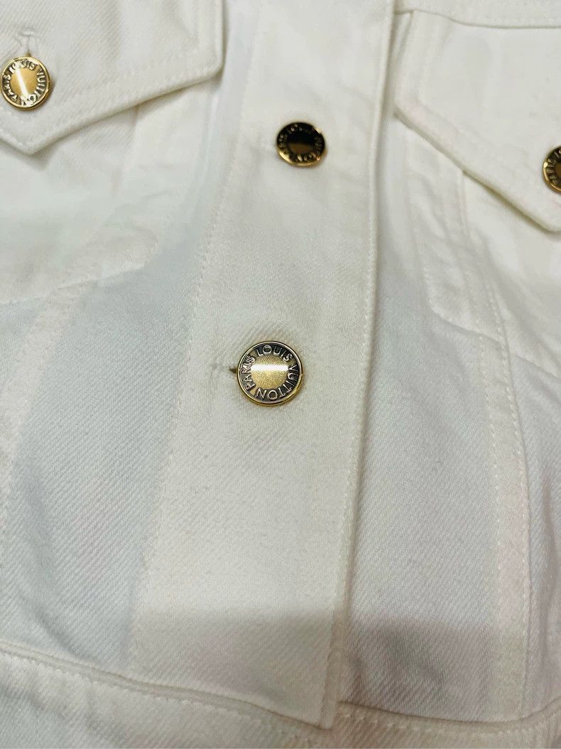 Louis Vuitton white cropped denim jacket by louis vuitton-dmc Size US M / EU 48-50 / 2 - 2 Thumbnail