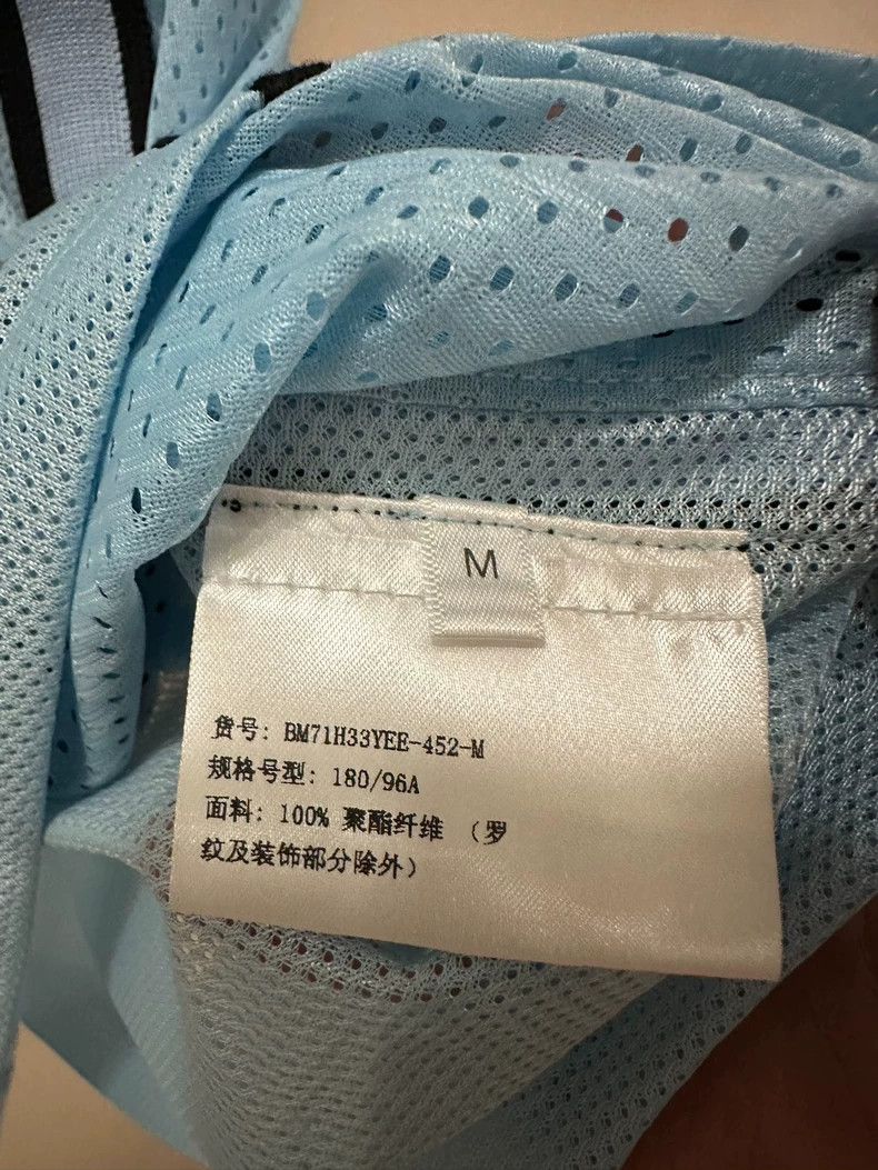 Givenchy givenchy blue basketball jersey size m-dmc Size US M / EU 48-50 / 2 - 5 Thumbnail