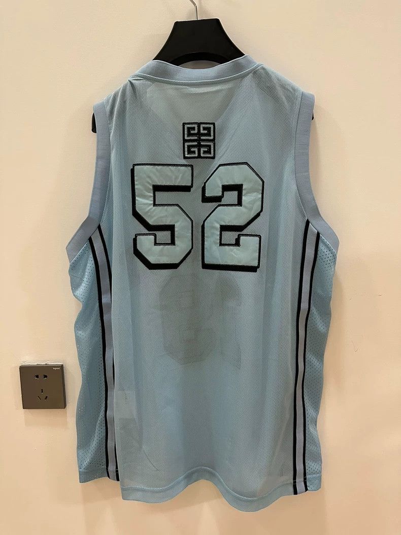 Givenchy givenchy blue basketball jersey size m-dmc Size US M / EU 48-50 / 2 - 3 Thumbnail