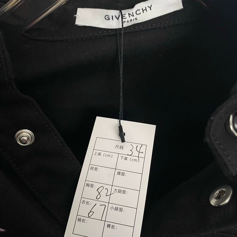 Givenchy Givenchy Black Long Sleeve Star Shirt-dmc Size US S / EU 44-46 / 1 - 2 Thumbnail
