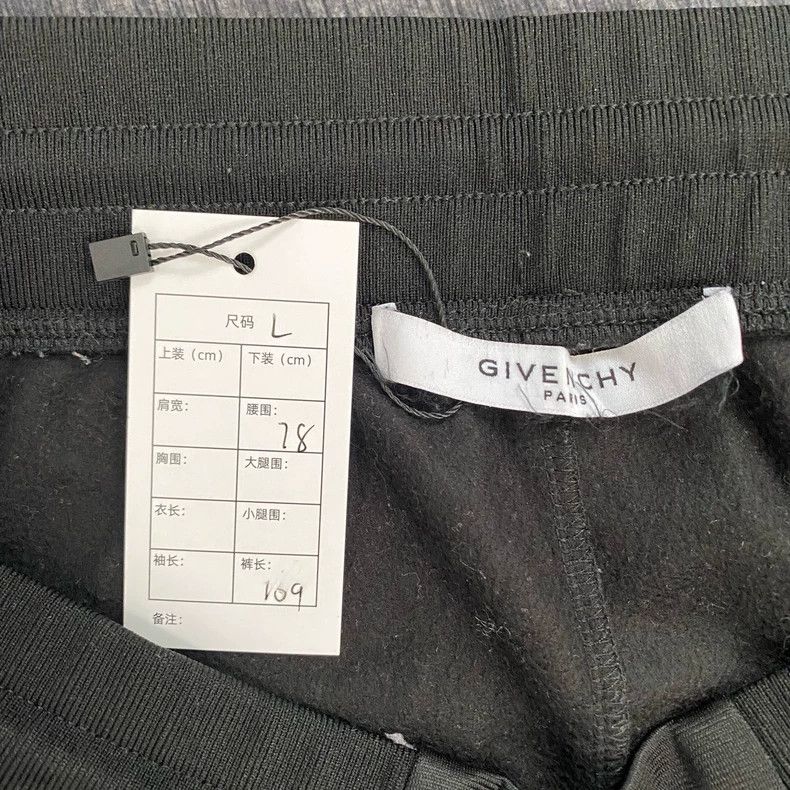 Givenchy Givenchy Side Logo Sweatpants in Black-dmc Size US 31 - 2 Thumbnail