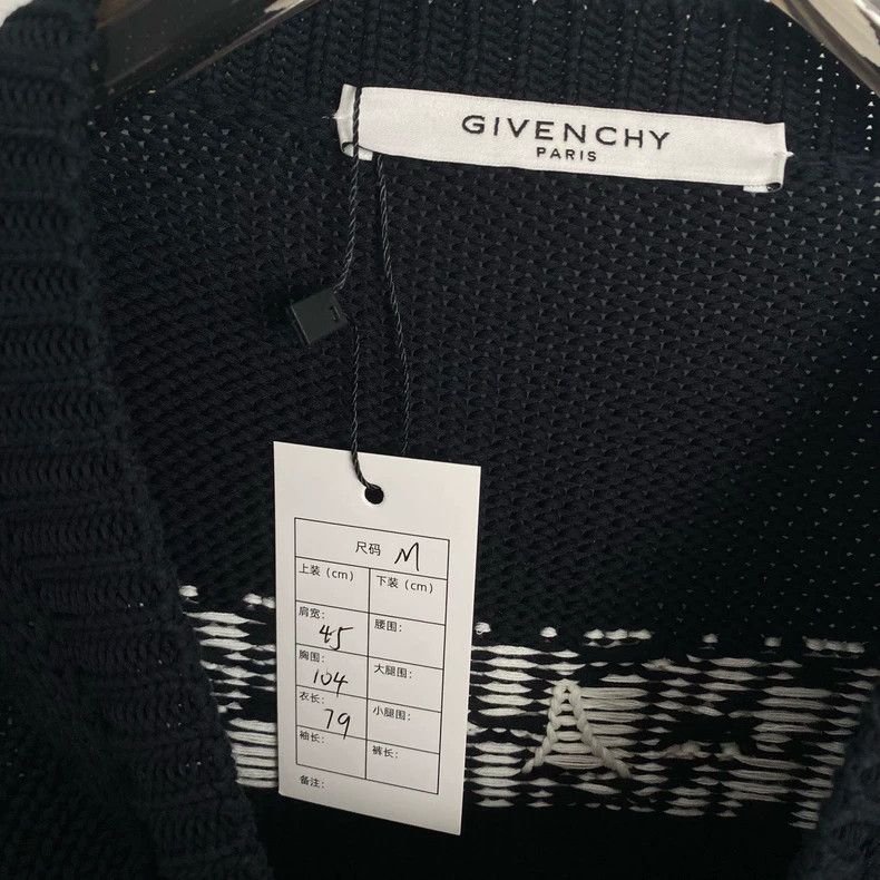 Givenchy givenchy logo sweater in navy blue-dmc Size US M / EU 48-50 / 2 - 2 Thumbnail