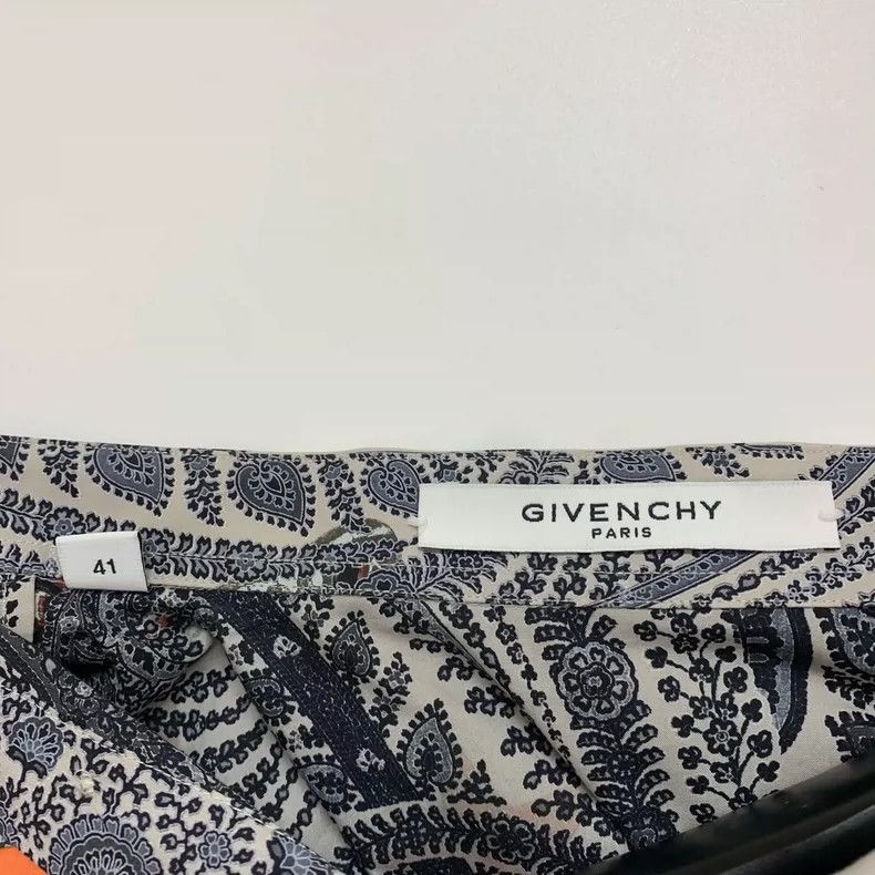 Givenchy Givenchy Patterned Long Sleeve Shirt Size 41-dmc Size US M / EU 48-50 / 2 - 3 Thumbnail