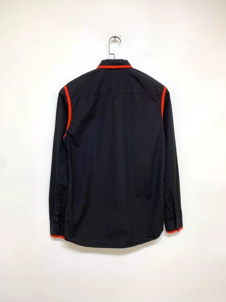 Givenchy givenchy black shirt with red accents-dmc Size US M / EU 48-50 / 2 - 2 Thumbnail