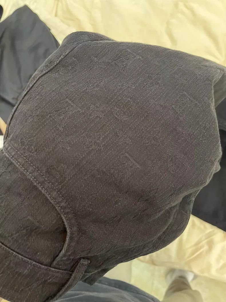 Louis Vuitton louis vuitton classic black jeans with logo-dmc Size US 36 / EU 52 - 7 Thumbnail