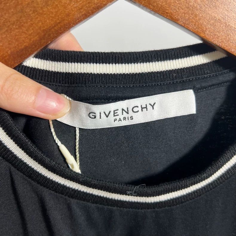 Givenchy givenchy logo short sleeve shirt black-dmc Size US M / EU 48-50 / 2 - 3 Thumbnail