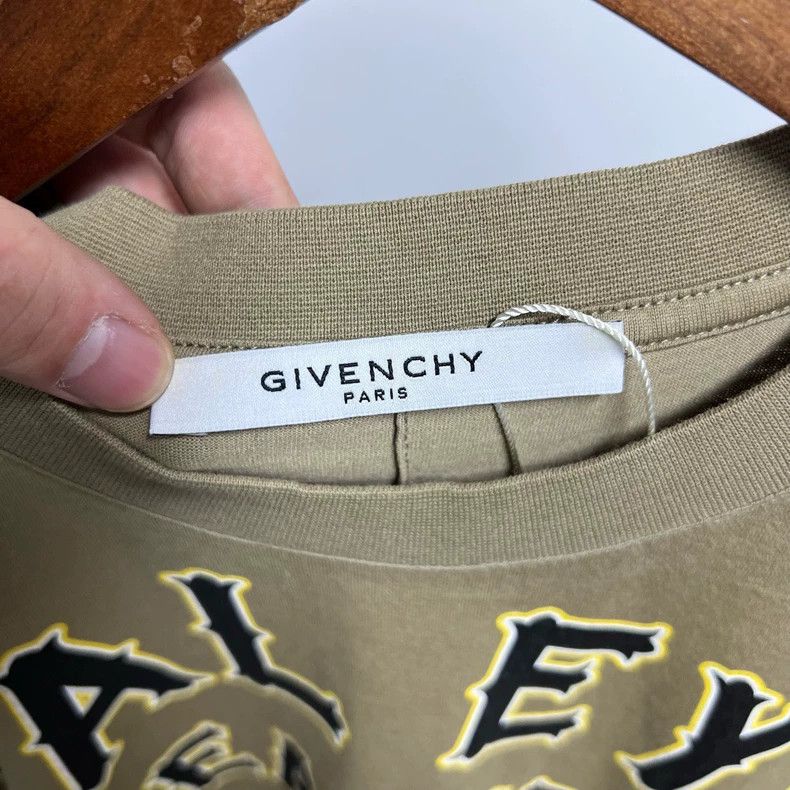 Givenchy givenchy printed short sleeve t-shirt-dmc Size US XXS / EU 40 - 3 Thumbnail