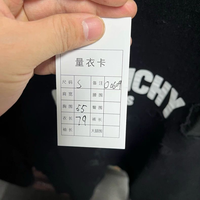 Givenchy givenchy distressed black sweatshirt with logo-dmc Size US S / EU 44-46 / 1 - 5 Thumbnail