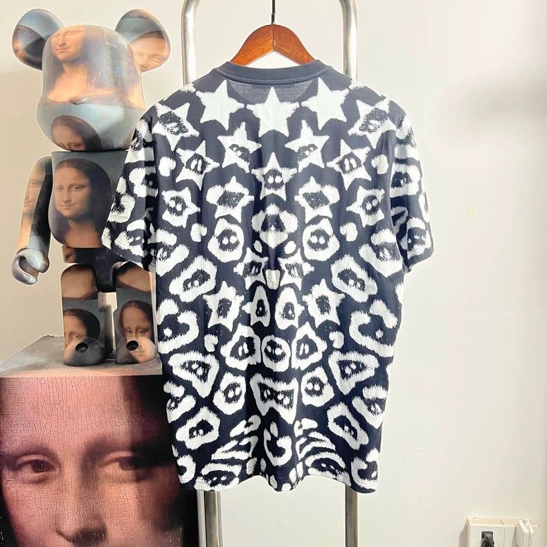 Givenchy givenchy graffiti print short sleeve shirt-dmc Size US XS / EU 42 / 0 - 2 Thumbnail