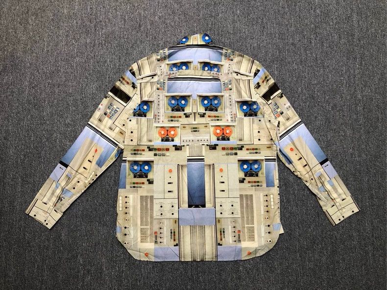 Givenchy givenchy robot print long sleeve shirt-dmc Size US M / EU 48-50 / 2 - 2 Thumbnail