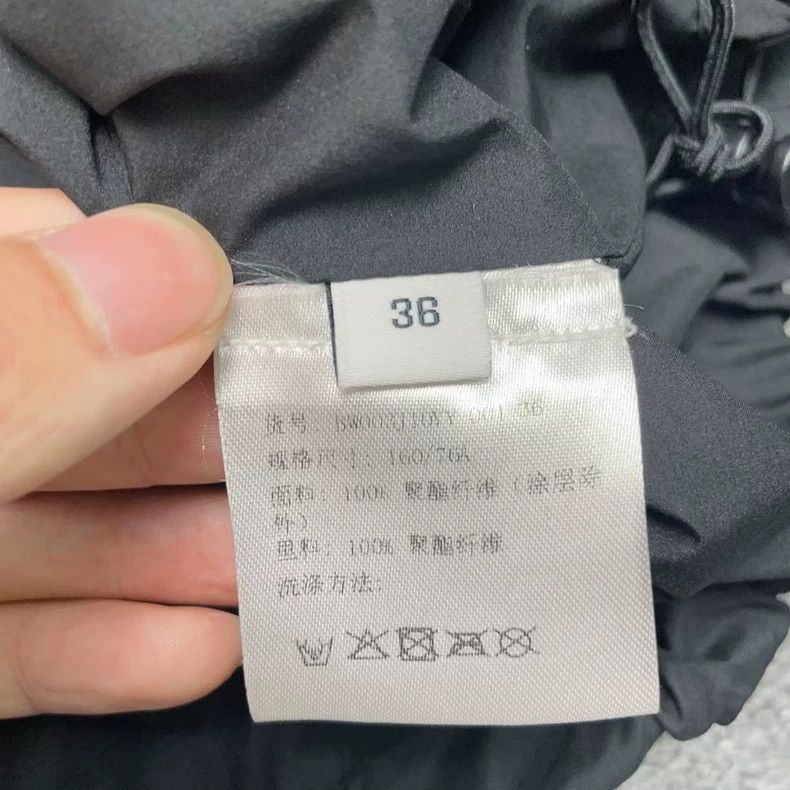 Givenchy givenchy black windbreaker jacket with hood-dmc Size US M / EU 48-50 / 2 - 5 Thumbnail
