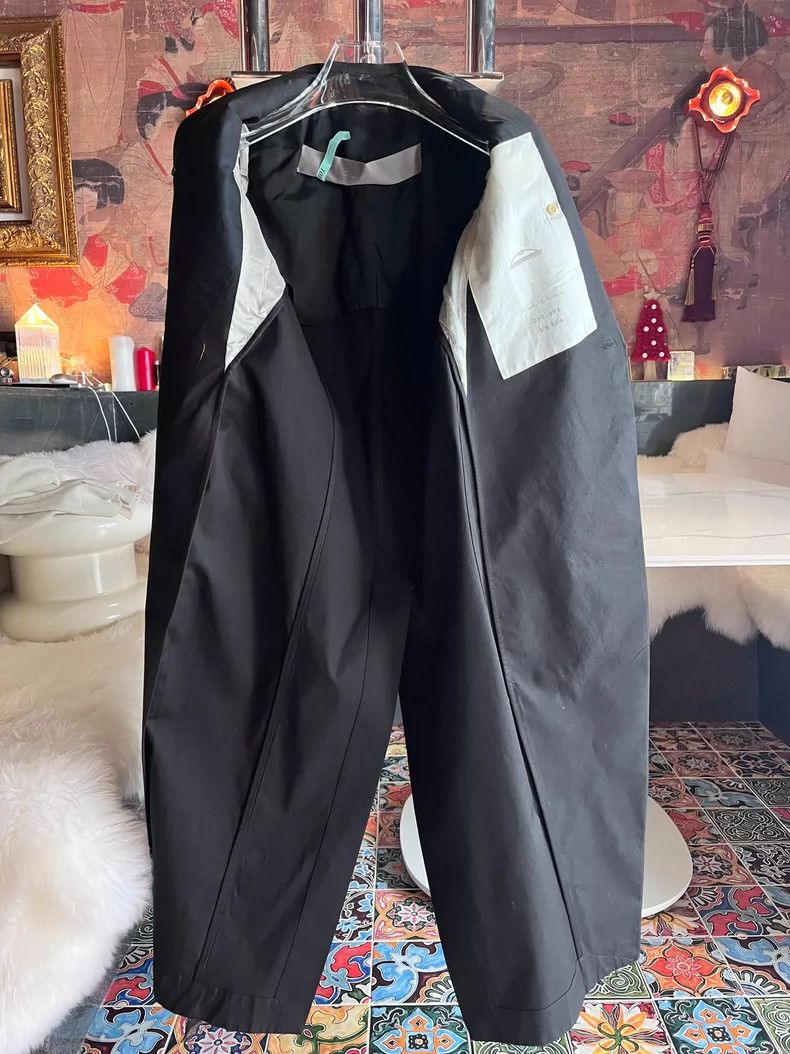 Rick Owens black sleeveless cotton coat with unique design-dmc Size US S / EU 44-46 / 1 - 4 Thumbnail