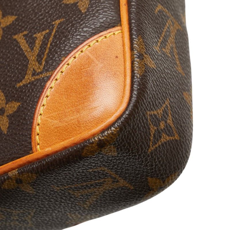 Louis Vuitton Louis Vuitton Louis Vuitton Danube Monogram Shoulder Bag Canvas Crossbody Bag M45266 Size ONE SIZE - 6 Thumbnail