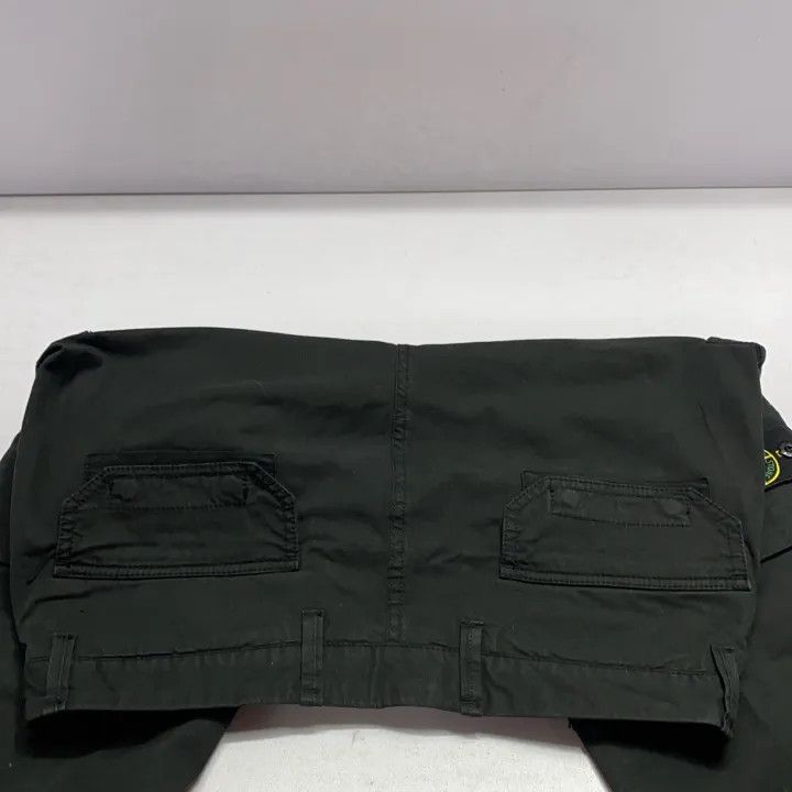 Stone Island Stone Island Black Cargo Pants for Men Size US 28 / EU 44 - 10 Thumbnail