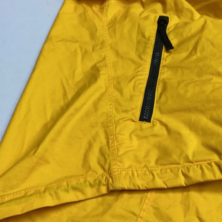 Stone Island Stone Island Yellow Long Sleeve Hooded Jacket Size US L / EU 52-54 / 3 - 22 Thumbnail